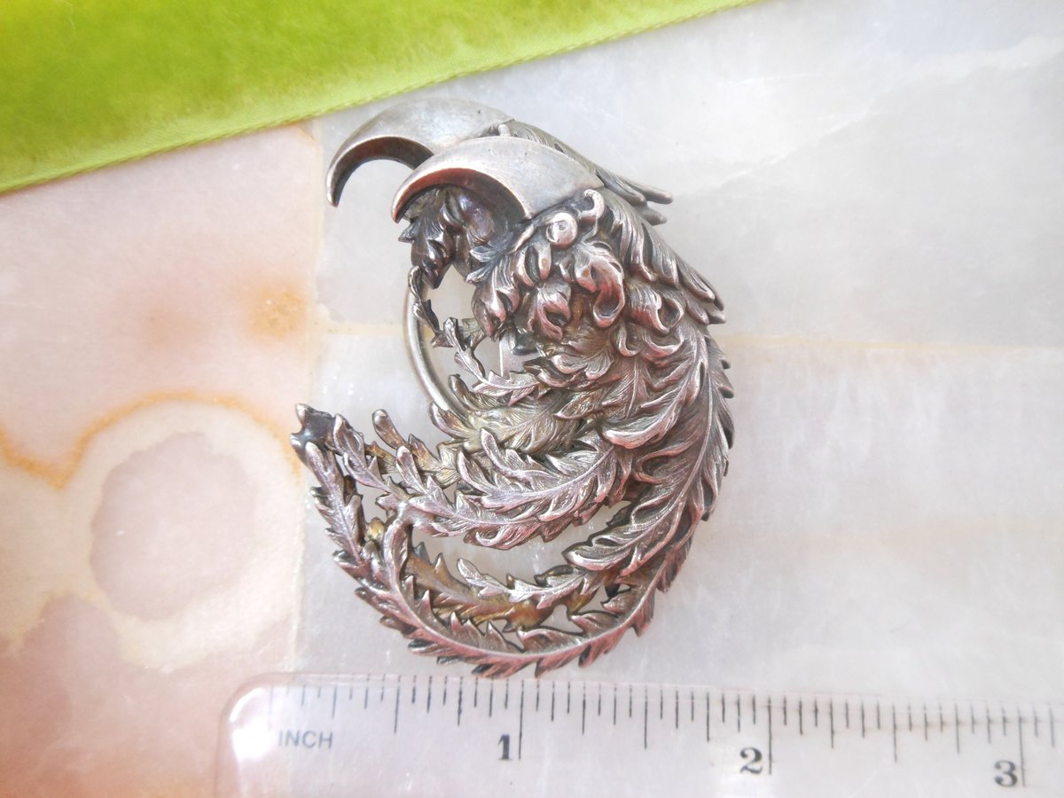 Vintage Eagle SILVER Dress Scarf Clip Fine Detail Enhancer Bird Crow Figural Accessory Mid Century Jewelry Gift, VivianJoel.com