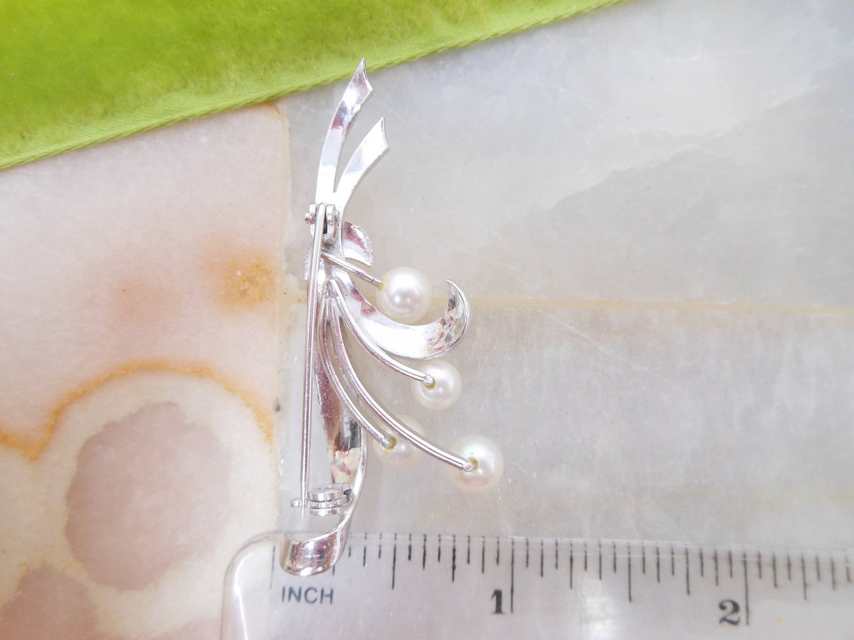 Vintage STERLING 930 Pearl Pin Brooch Flower Cluster Leaf Wedding Jewelry Gift Mid Century, VivianJoel.com