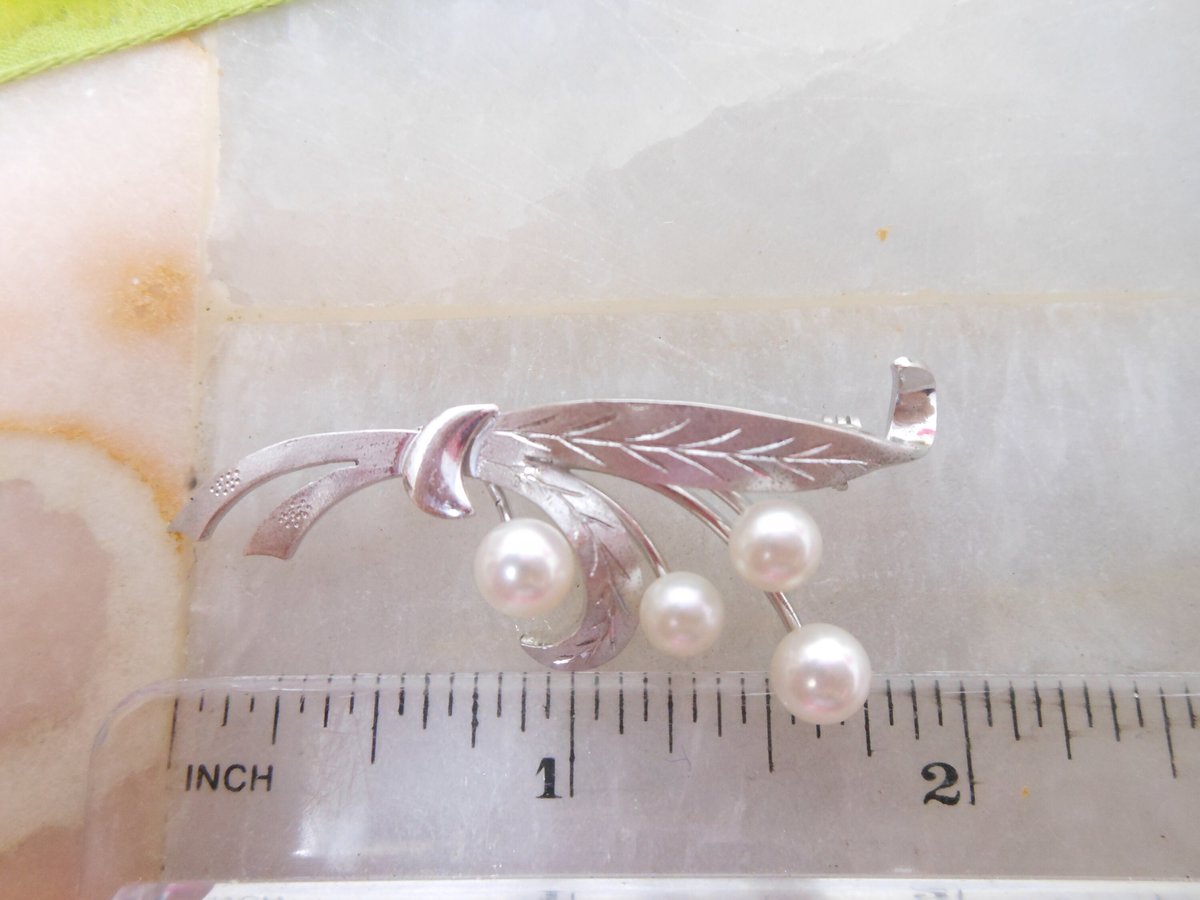 Vintage STERLING 930 Pearl Pin Brooch Flower Cluster Leaf Wedding Jewelry Gift Mid Century, VivianJoel.com