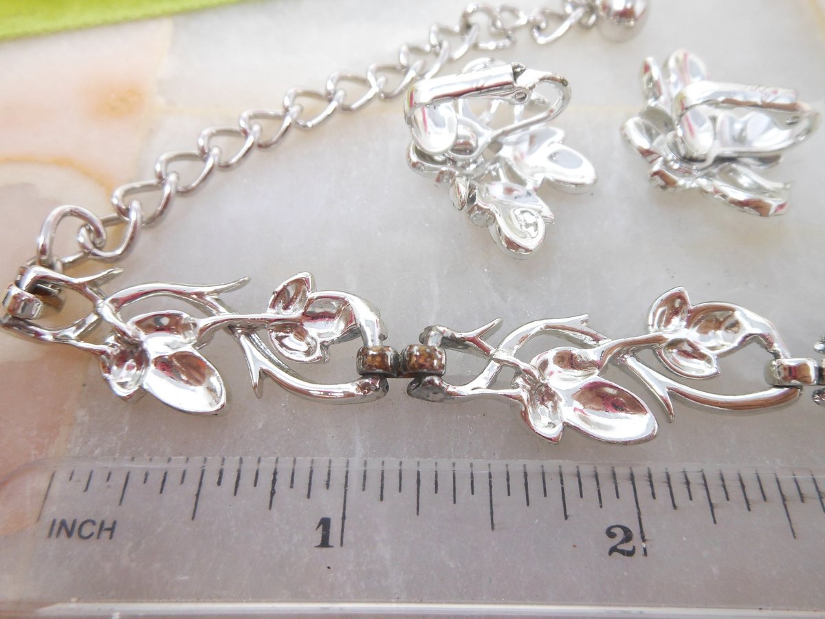 Vintage CORO Necklace Earrings Set Silvertone Acorn Leaf Modernist Mid Century Designer Jewelry Gift, VivianJoel.com