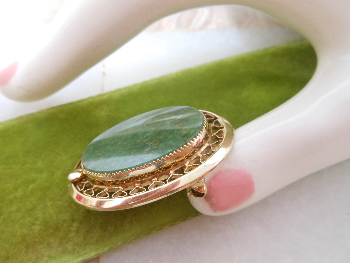 Vintage Jade Gold Fill Designer Pin Brooch Pendant GF Filigree SARAH COVENTRY Jewelry Gift Mid Century, VivianJoel.com