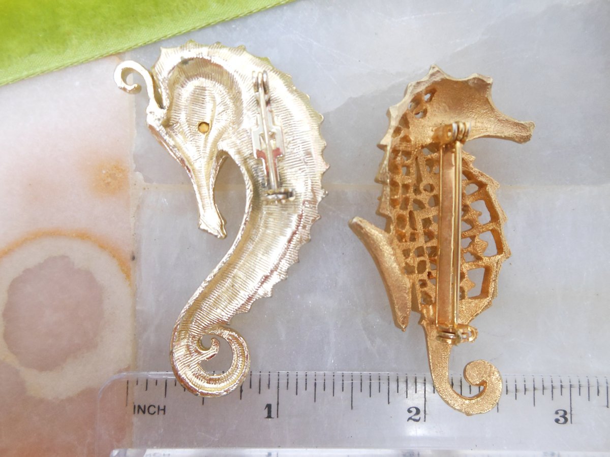 Vintage LOT 2 Seahorse Brooch Rhinestone Pin Figural Coastal Beach Mid Century Kitsch Jewelry Gift, VivianJoel.com