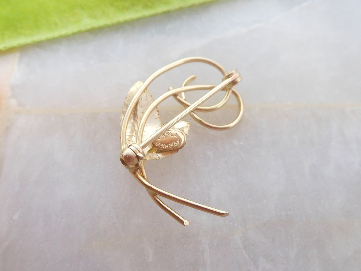 Vintage CARLA Flower Pearl Brooch Pin Petite Gold Fill GF Mid Century Dainty Minimalist Classic Designer Jewelry Gift, VivianJoel.com