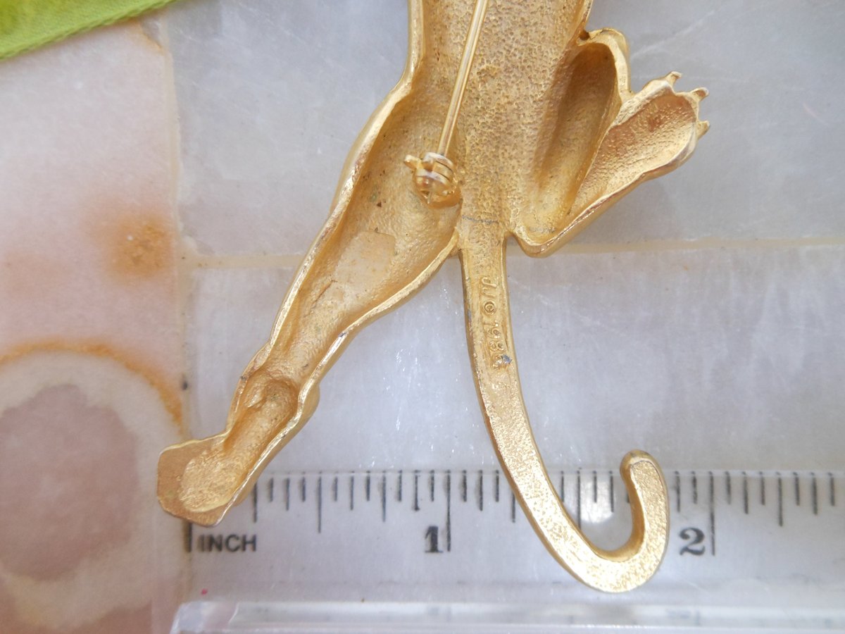 Vintage JJ JONETTE Huge Brooch Stalking Panther Cat Pin Matte Gold 1986 Designer Figural  Mid Century Jewelry Gift, VivianJoel.com