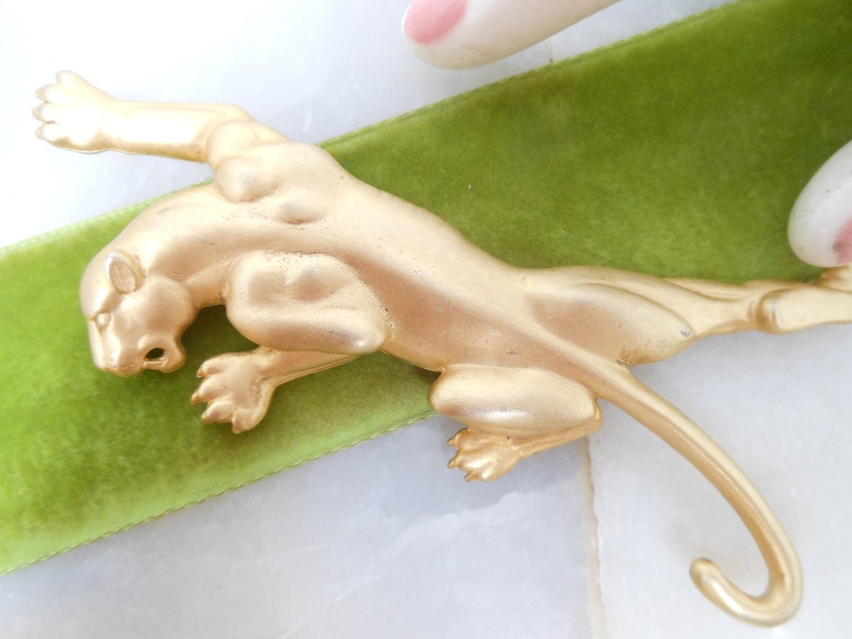 Vintage JJ JONETTE Huge Brooch Stalking Panther Cat Pin Matte Gold 1986 Designer Figural  Mid Century Jewelry Gift, VivianJoel.com