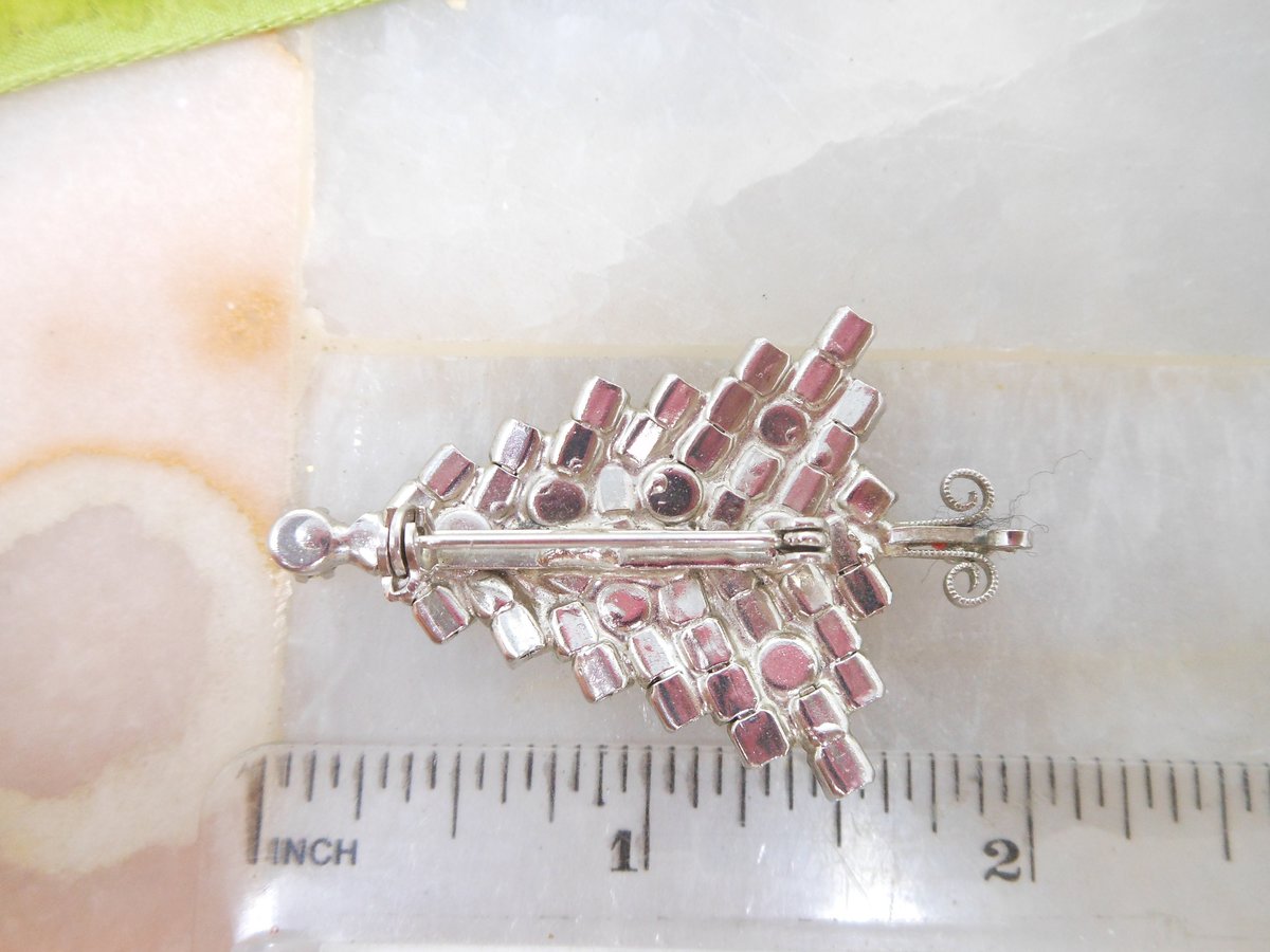 Vintage Christmas Tree Brooch Rhinestone Emerald Green AB Crystal Holiday Pin Mid Century Jewelry Gift, VivianJoel.com