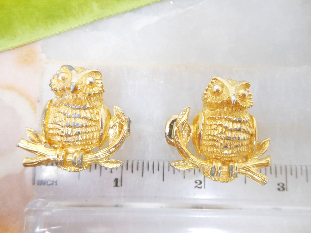 Vintage MIMI D N Owl Belt Buckle 1975 Gold Plate Designer Mid Century Disco 70s Fashion Jewelry, VivianJoel.com