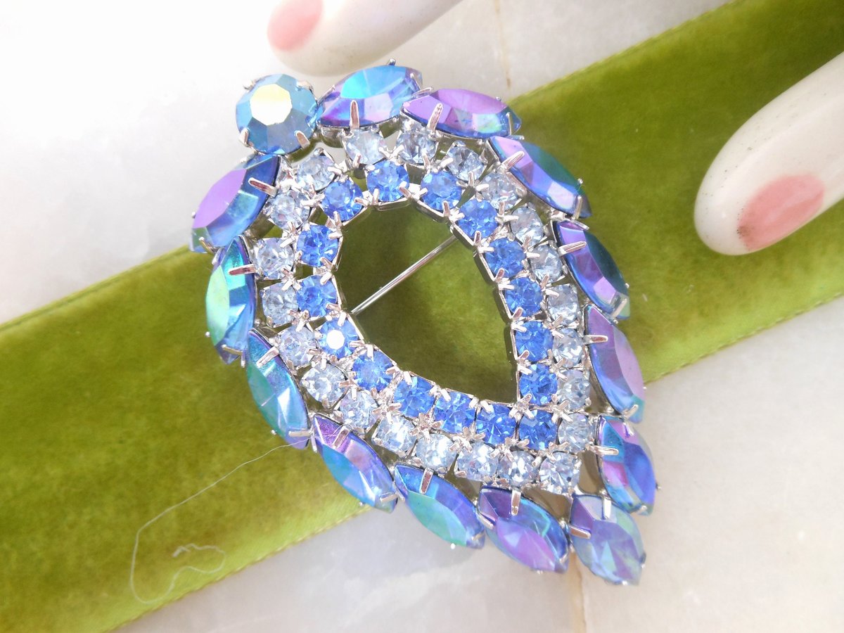 Vintage SARAH COVENTRY Brooch Rhinestone Blue Lagoon Aurora Borealis Crystal JULIANA Designer Jewelry Gift Mid Century, VivianJoel.com