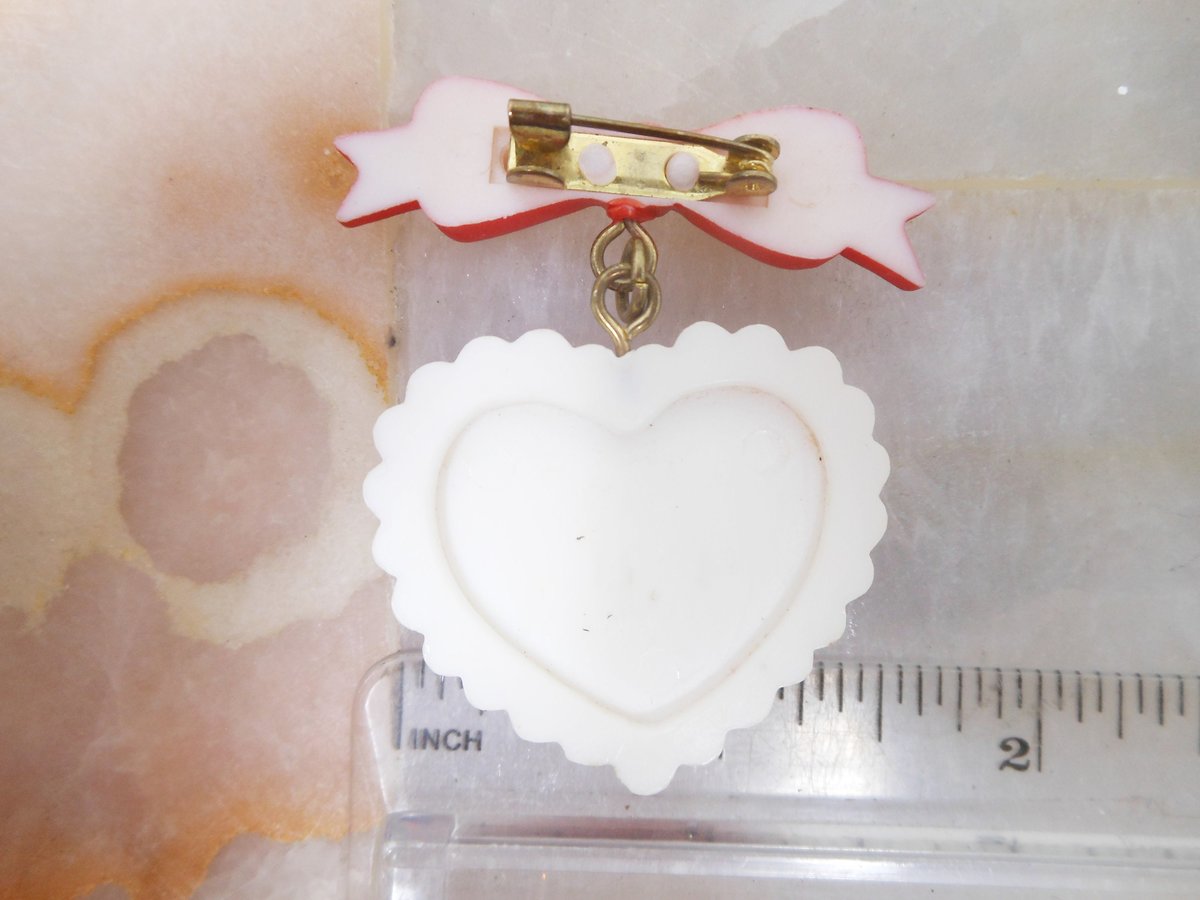 Vintage Valentine Heart Pin Brooch Resin Plastic Dangle Charm Pink Rose Love Romance Gift, VivianJoel.com