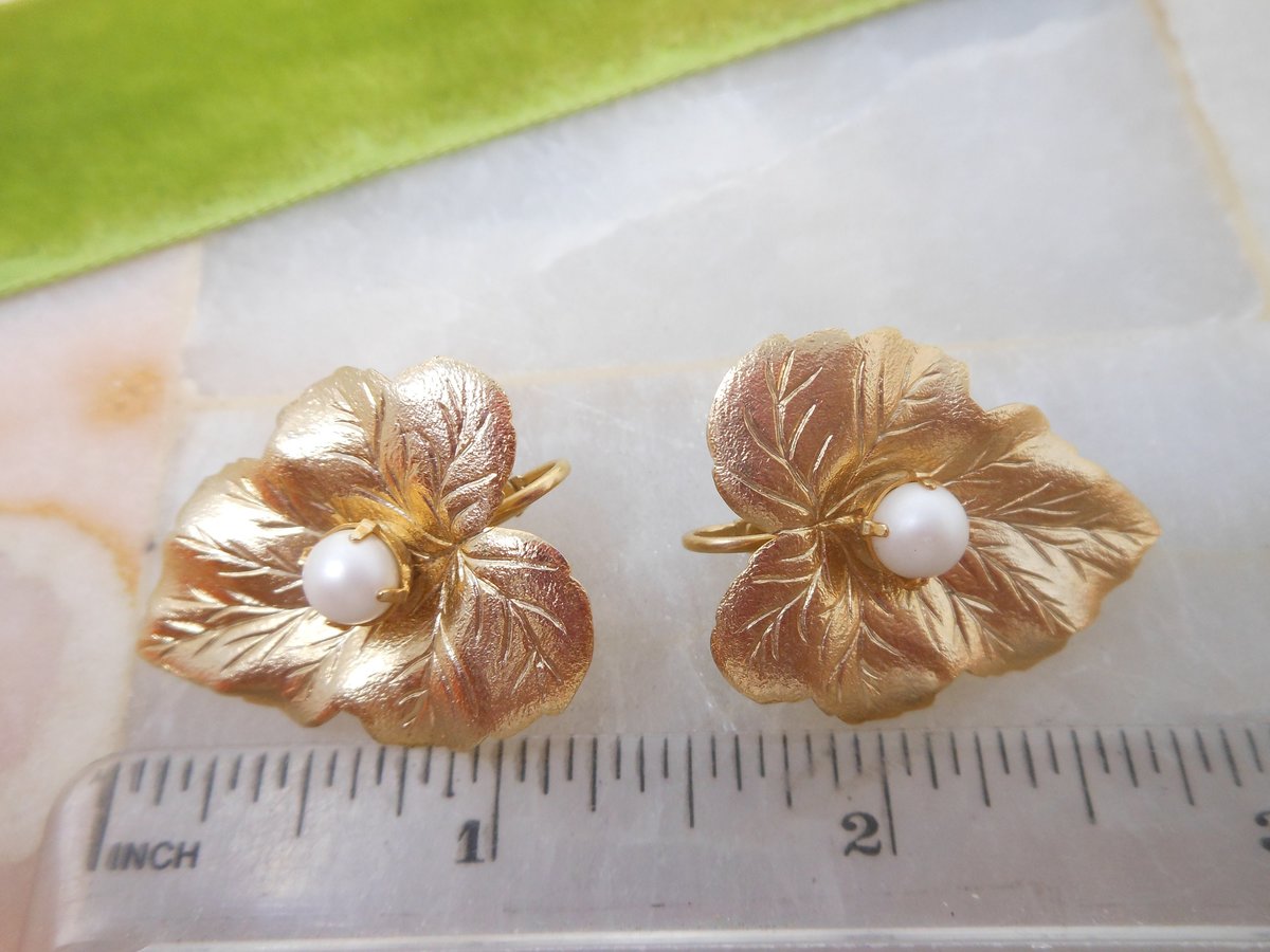 Vintage SARAH COVENTRY Earrings Clip On Pearl Leaf Chit Chat Gold Plate Designer Jewelry Gift Mid Century, VivianJoel.com