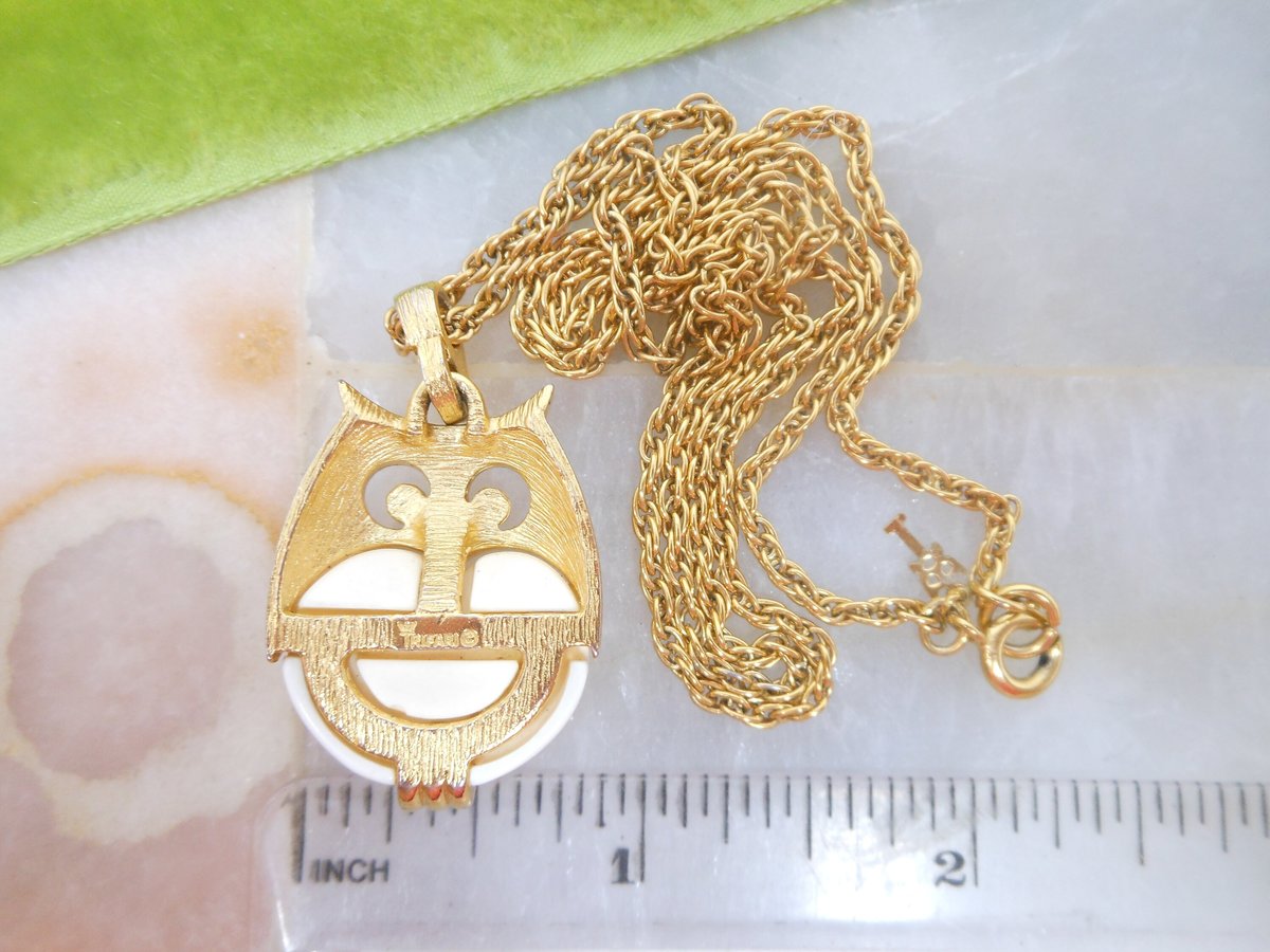Vintage Crown TRIFARI Necklace Owl Pendant Designer White Lucite Resin Gold Plate Modernist Mid Century Jewelry Gift, VivianJoel.com
