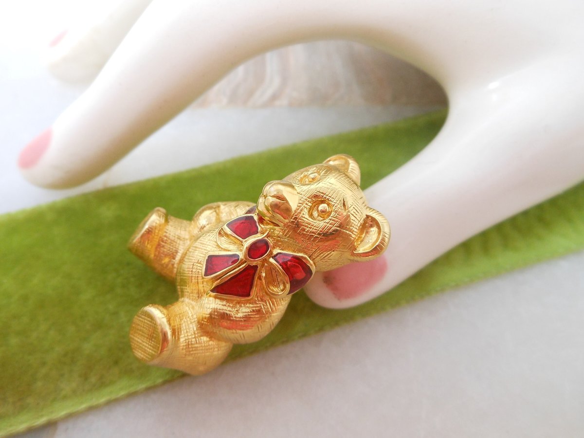 Vintage TRIFARI TM Brooch Teddy Bear Pin Red Bow Enamel Figural Gold Plate Designer Jewelry Mid Century, VivianJoel.com
