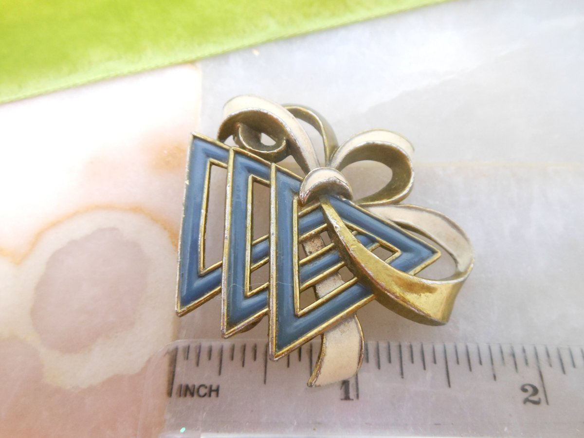 Vintage YWCA Pat Pend Brooch Pin Enamel Bow Ribbon SILSON Patriotic Jewelry Mid Century, VivianJoel.com