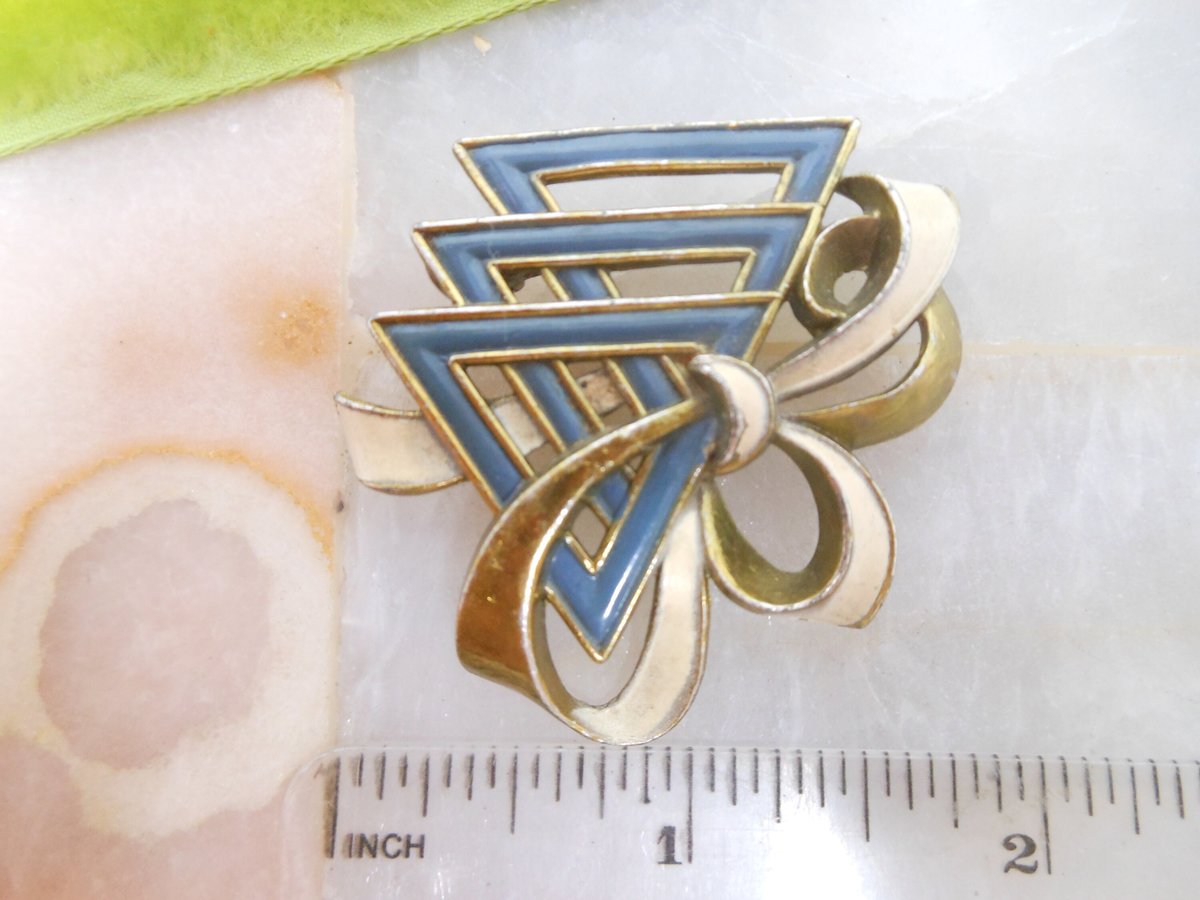 Vintage YWCA Pat Pend Brooch Pin Enamel Bow Ribbon SILSON Patriotic Jewelry Mid Century, VivianJoel.com