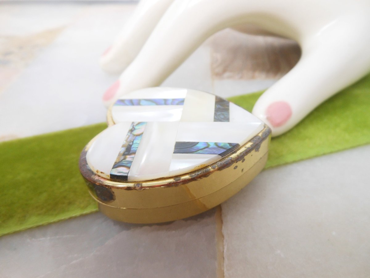 Vintage Miniature Music Box Charm Chunky Pendant Heart SANKYO Japan Love Story Theme Mid Century Jewelry Gift, VivianJoel.com