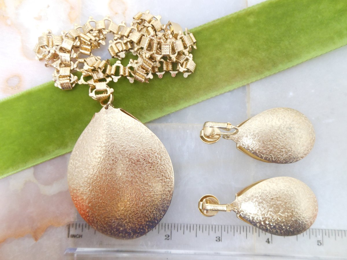 Vintage SARAH COVENTRY Necklace SET Huge Pendant Statement Dangle Earrings Designer Book Chain Mid Century Jewelry, VivianJoel.com