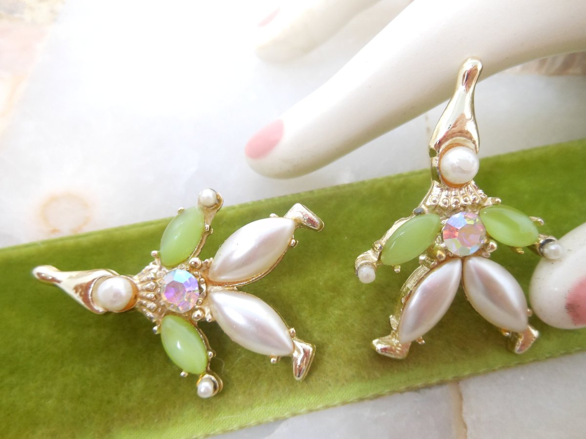 Vintage Scatter Pin Set Pixie Elf Clown Brooch Pair Rhinestone Faux Pearl Mid Century Figural Jewelry Gift, VivianJoel.com