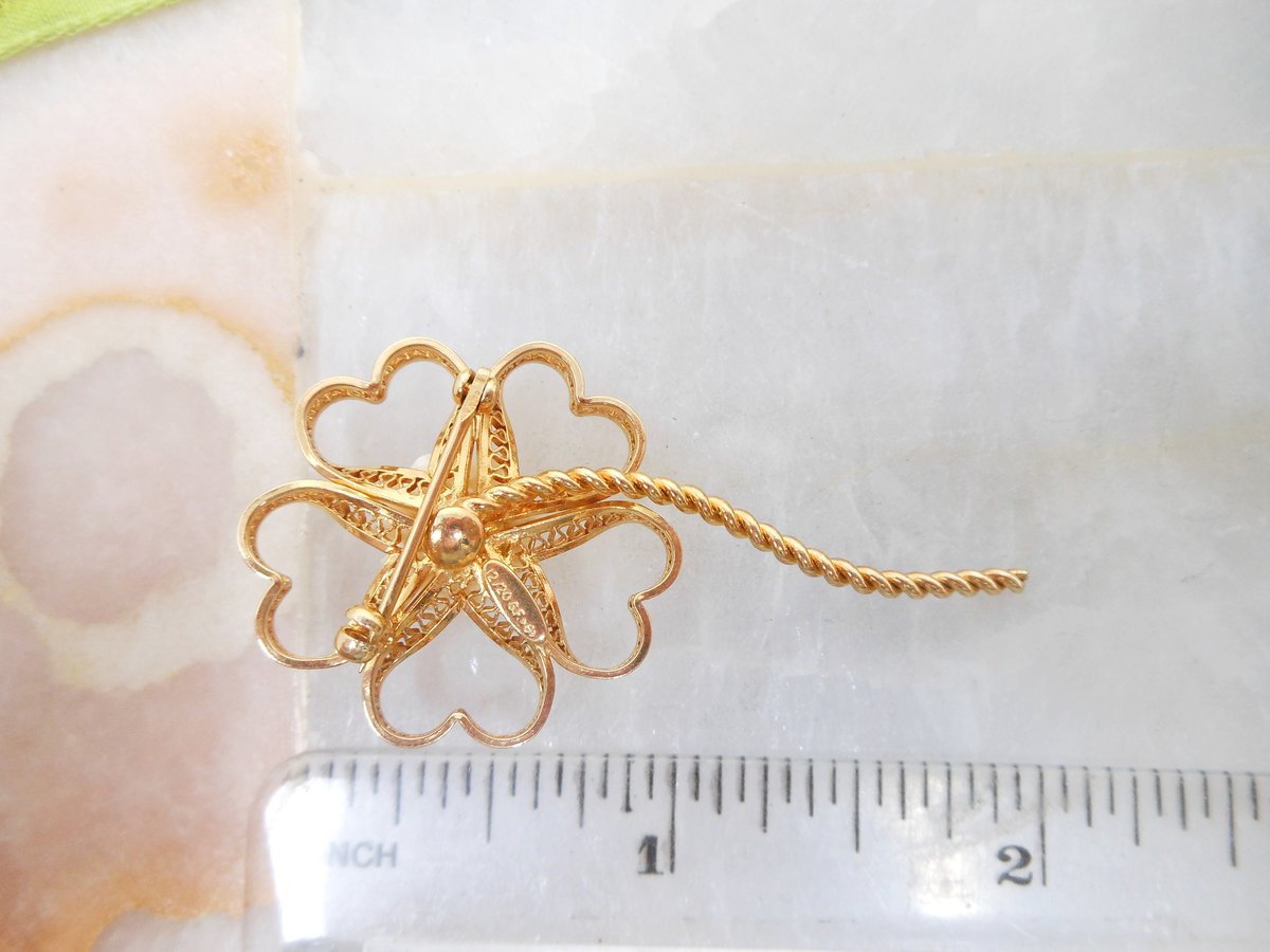 Vintage Daisy Heart Brooch Gold Fill Pin Designer Flower Bovine Bone 12K GF Filgree Petal Mid Century WHITESIDE BLANK Gift, VivianJoel.com