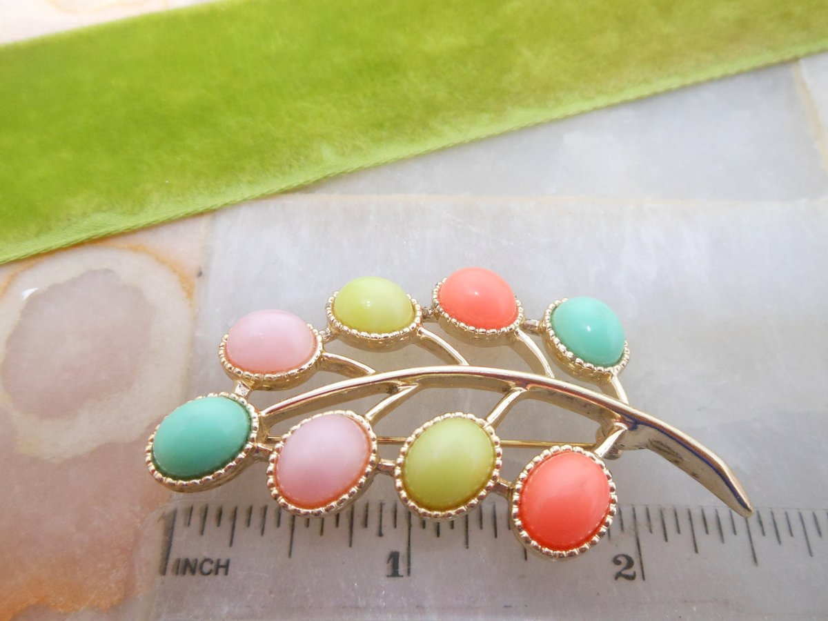 Vintage SARAH COVENTRY Brooch Earrings Set Candy Land Pastel Flower Pin Mod Designer Jewelry Gift Mid Century, VivianJoel.com