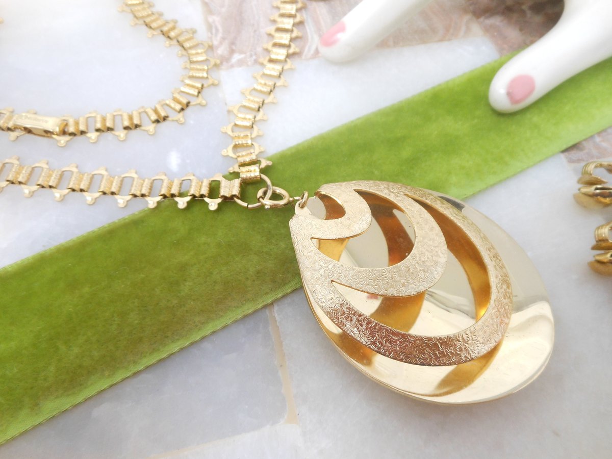 Vintage SARAH COVENTRY Necklace SET Huge Pendant Statement Dangle Earrings Designer Book Chain Mid Century Jewelry, VivianJoel.com