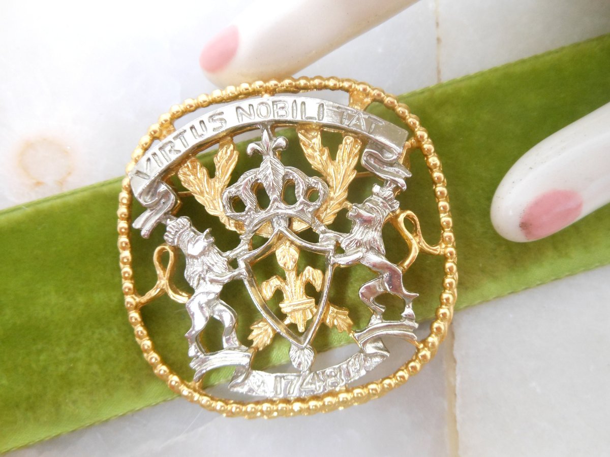 Vintage ART Designer Signed Coat of Arms Heraldic Lion Brooch Arthur Pepper Virtus Nobilitat Mid Century Gift, VivianJoel.com