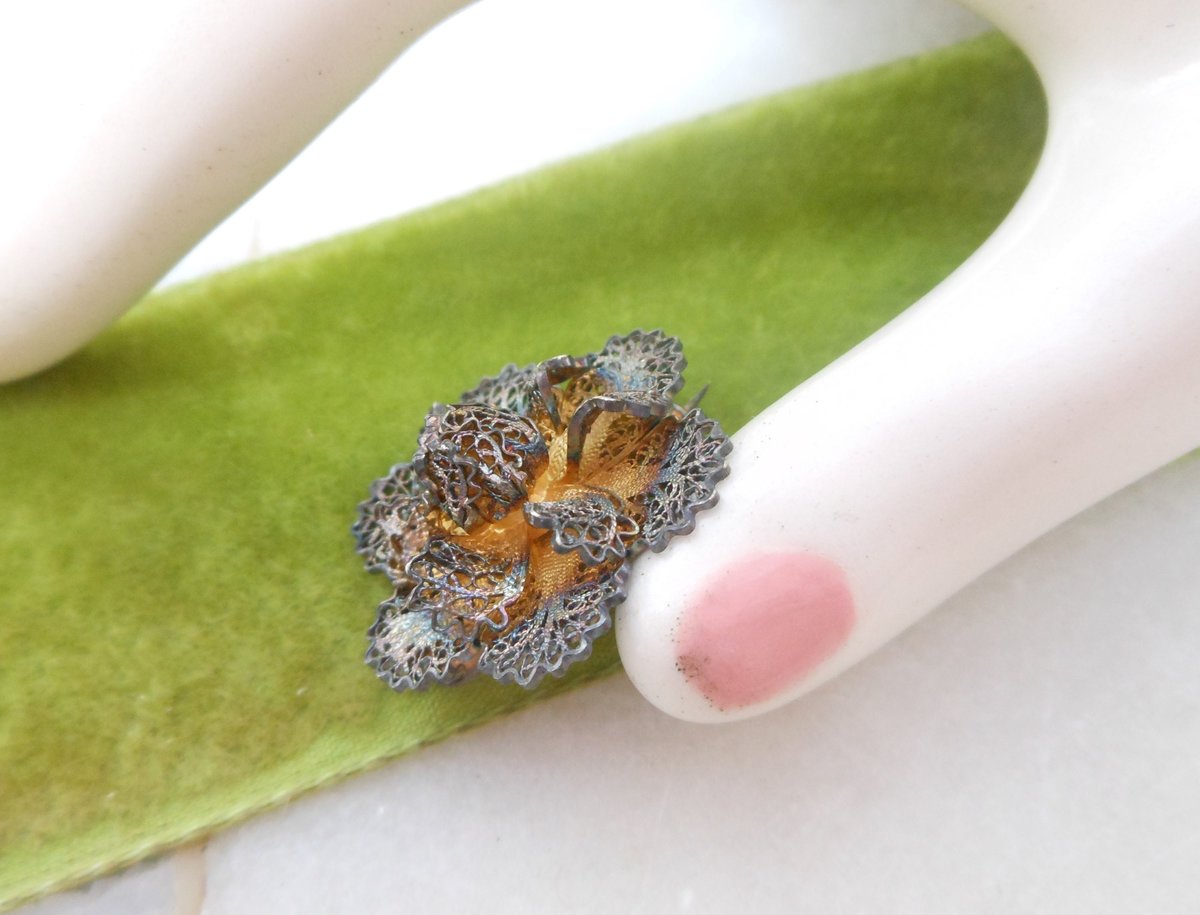 Vintage STERLING SILVER Petite Pin Designer Filigree Flower Brooch Cannetille 925 Mid Century Jewelry Gift, VivianJoel.com