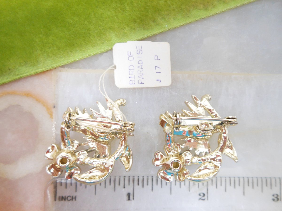 Vintage Bird Scatter Pin Faux Pearl Brooch Set Rhinestone Flower Kitsch Mid Century NOS Jewelry Gift, VivianJoel.com