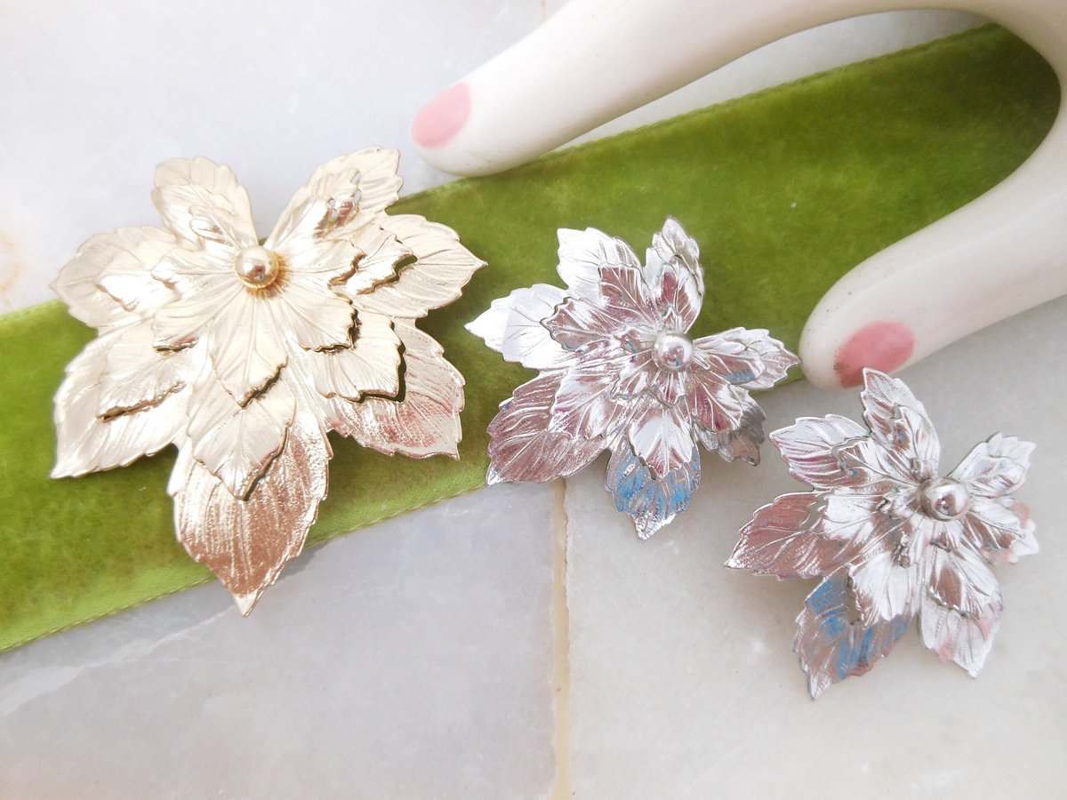 Vintage SARAH COVENTRY Brooch Earring SET Leaf Pin 1960s Gold and Silver Mix Designer Mid Century Jewelry Gift, VivianJoel.com