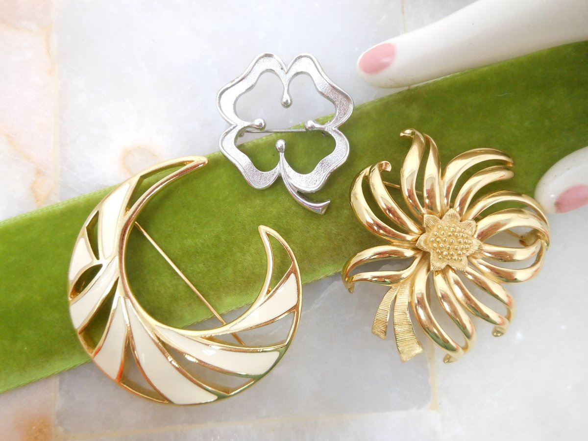 Vintage LOT 3 MONET Designer Brooch Gold Plate Classic Timeless Collection Flower Clover Moon Jewelry Gift Mid Century, VivianJoel.com