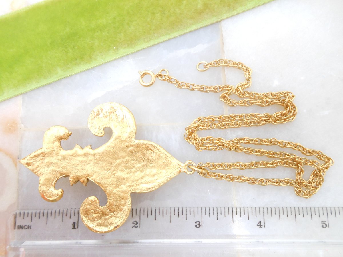 Vintage Fleur De Lis Pendant Necklace Rhinestone Faux Pearl Mogul Regency Revival Mid Century Jewelry Gift, VivianJoel.com
