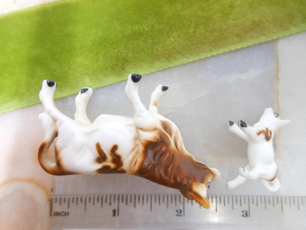 Vintage Cow Mom and Baby Set Miniature Bone China Porcelain Figurine Japan Farmhouse Clutter Mid Century Gift, VivianJoel.com