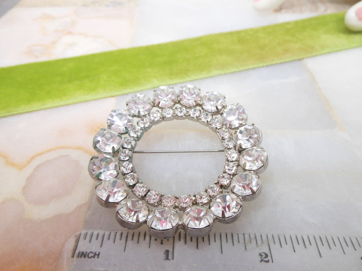 Vintage Rhinestone Wreath Brooch Art Deco Pin Clear Ice Glam Style Victorian Revival Mid Century Jewelry Gift *as is*, VivianJoel.com
