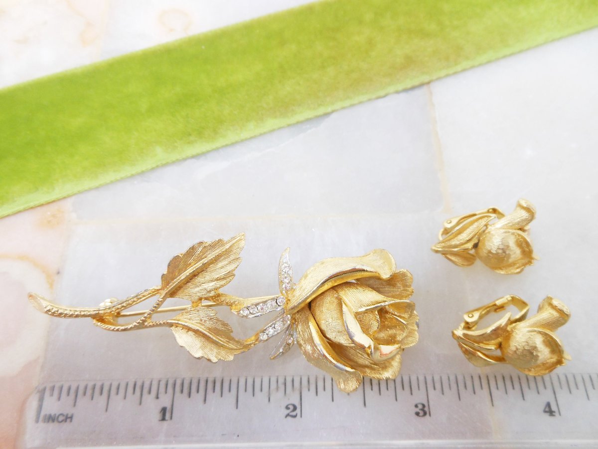 Vintage CAPRI Flower Brooch Earrings Set Rose Pin Rhinestone Clip On Gold Plate Designer Jewelry Gift Mid Century, VivianJoel.com