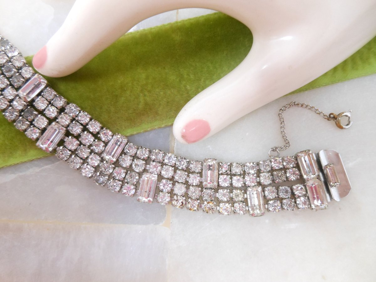 Vintage WEISS Rhinestone Bracelet Clear Ice Crystal Hollywood Glam Mid Century Designer Jewelry *as is*,  VivianJoel.com
