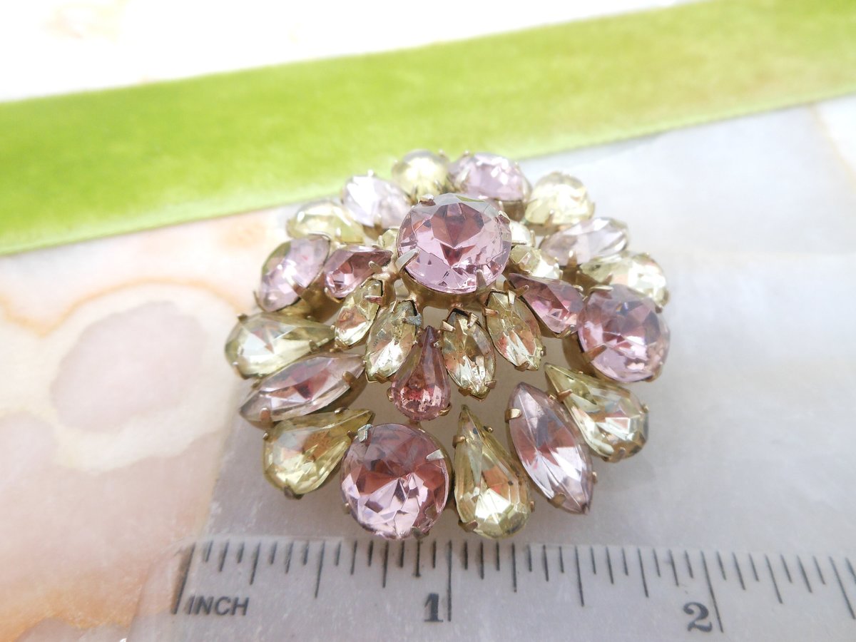 Vintage Starburst Brooch Lilac Citrine Rhinestone Domed Crystal Pin Regency Renaissance Revival Mid Century Gift Jewelry, VivianJoel.com