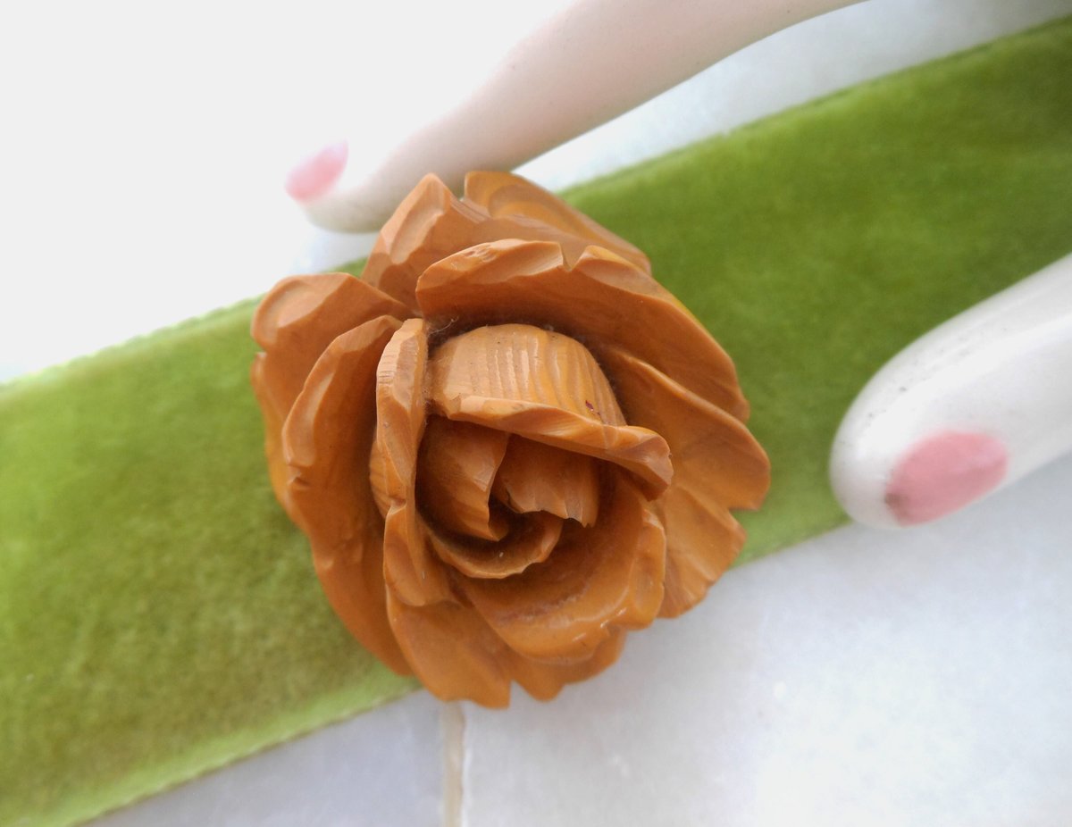 Vintage BAKELITE Rose Brooch Flower Deep Carved Pin Art Deco Butterscotch Jewelry Mid Century Gift, VivianJoel.com