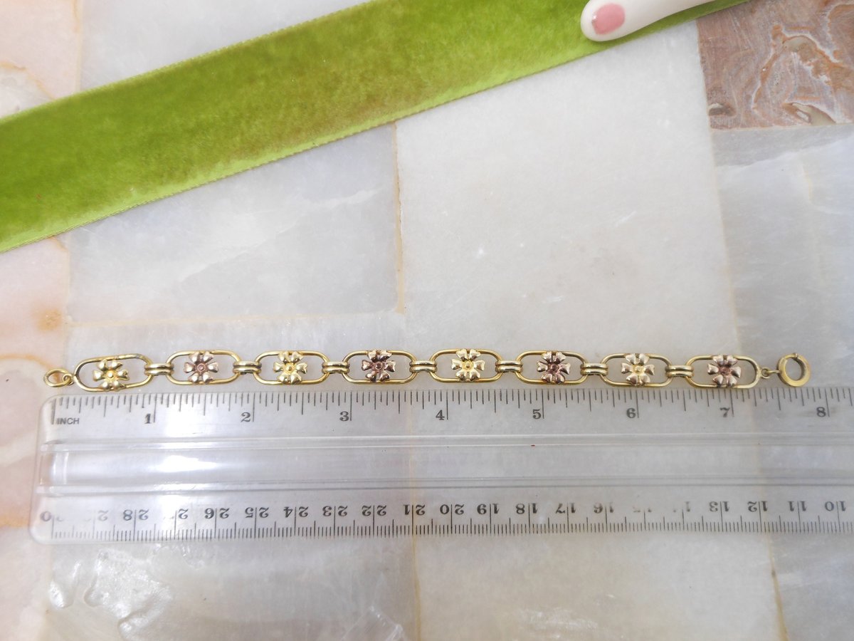 Vintage Gold Fill Flower Bracelet Chain Link Daisy Skinny Chain GF Jewelry Gift Mid Century, VivianJoel.com