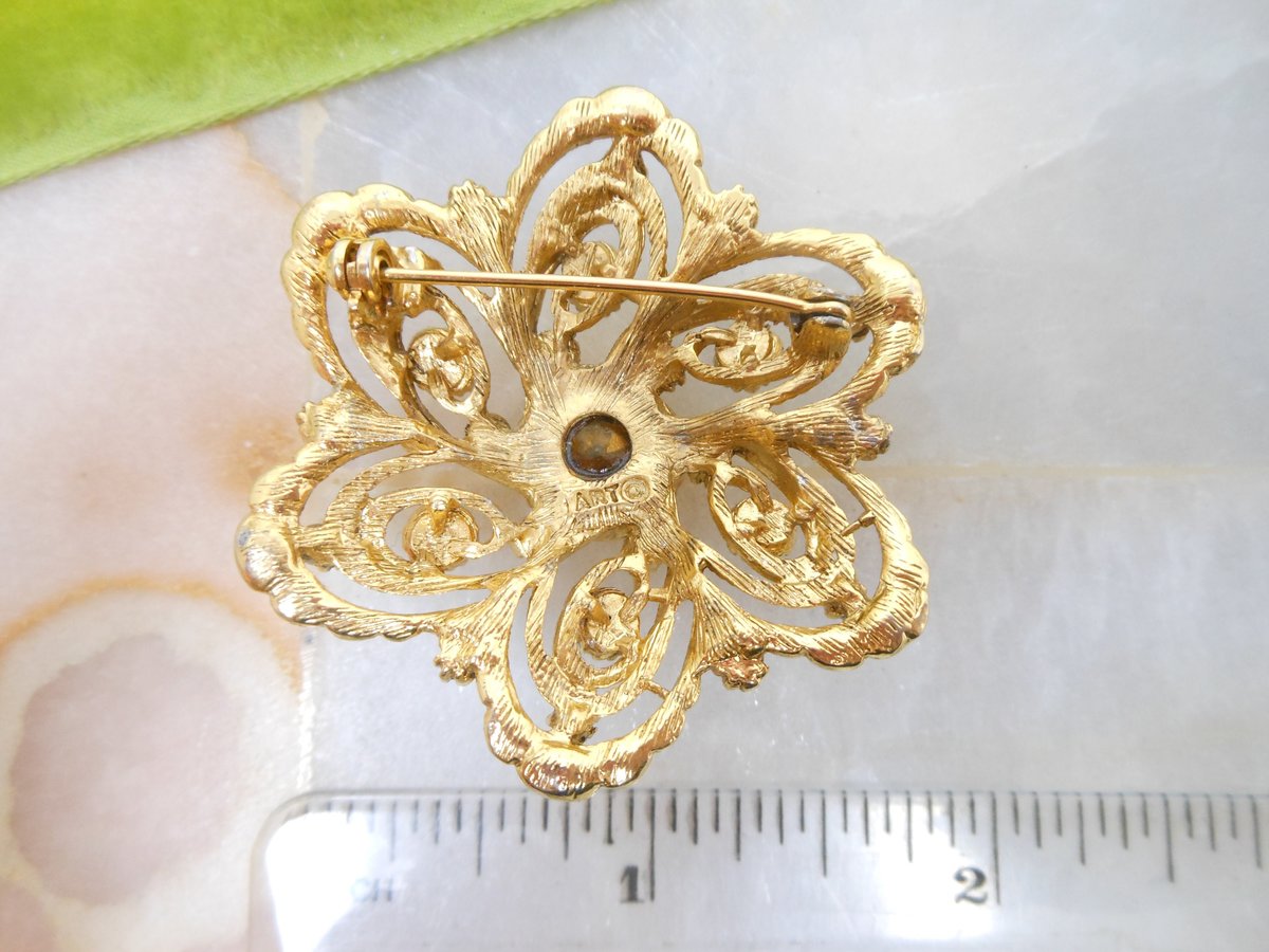 Vintage ART Designer Signed Brooch Ornate Flower Pin Rhinestone Faux Pearl ARTHUR PEPPER Mid Century Jewelry Gift, VivianJoel.com