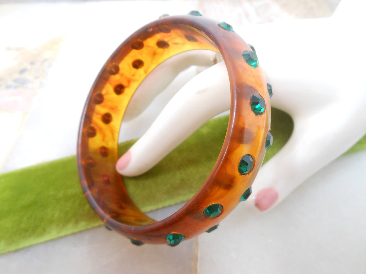 Vintage BAKELITE Bracelet Bangle Green Inset Crystal Rhinestone Mid Century Art Deco Jewelry Gift, VivianJoel.com