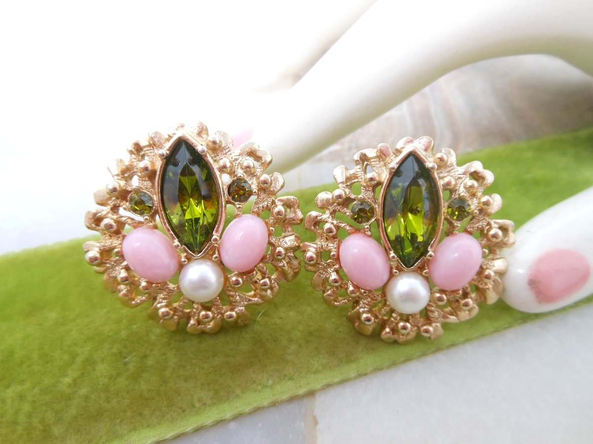 Vintage SARAH COVENTRY Earrings Clip On Green Rhinestone Pink Egg Fashion Splendor Designer Jewelry Gift Mid Century, VivianJoel.com