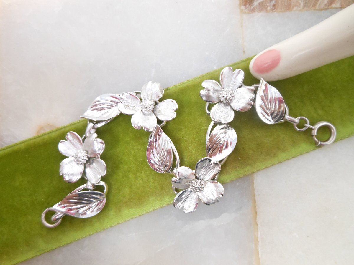 Vintage STERLING SILVER Bracelet Link Dogwood Flower Art Deco Jewelry Mid Century Gift, VivianJoel.com
