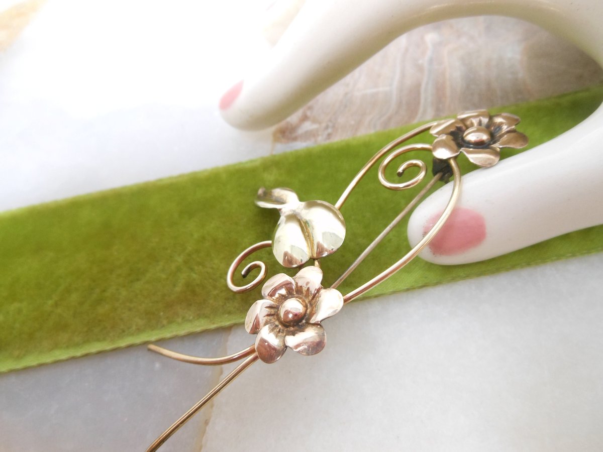 Vintage Gold Fill Brooch Daisy Flower Pin Two Tone Graceful Branch GF Mid Century Jewelry Gift, VivianJoel.com