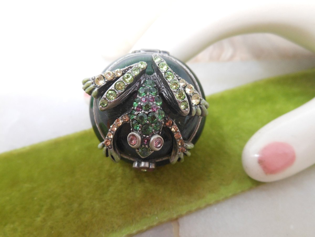 Vintage JAY STRONGWATER Trinket Ring Pill Box Petite Crystal Encrusted Frog Green Enamel Designer Vanity Gift, VivianJoel.com