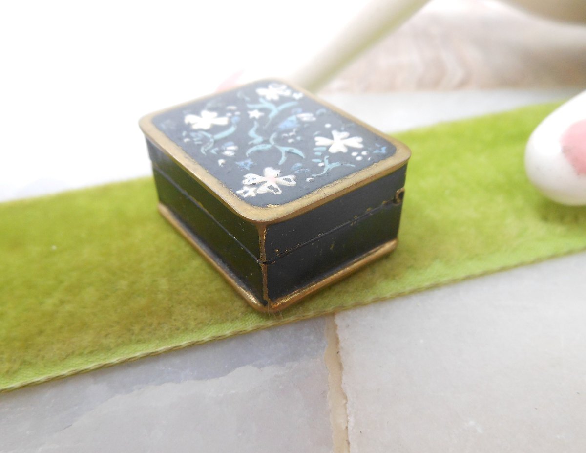 Vintage VOLUPTE Brass Enamel Small Snuff Ring Pill Box Casket Petite Tiny Flower Handpaint Jewelry Gift Mid Century, VivianJoel.com