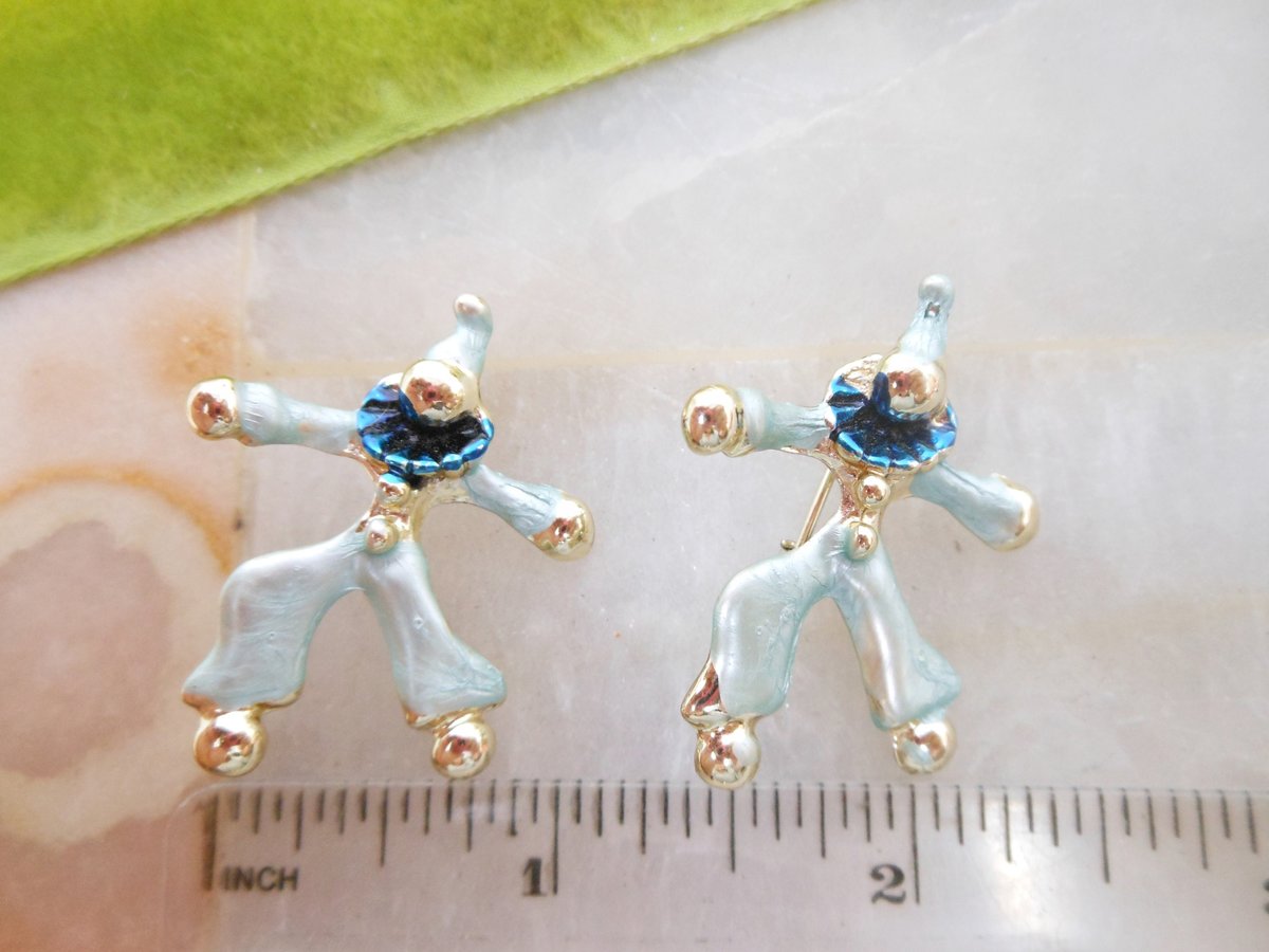 Vintage Jester Clown Scatter Pin Set Figural Enamel Brooch Petite Pair Mardis Gars Party Time Mid Century Jewelry Gift, VivianJoel.com