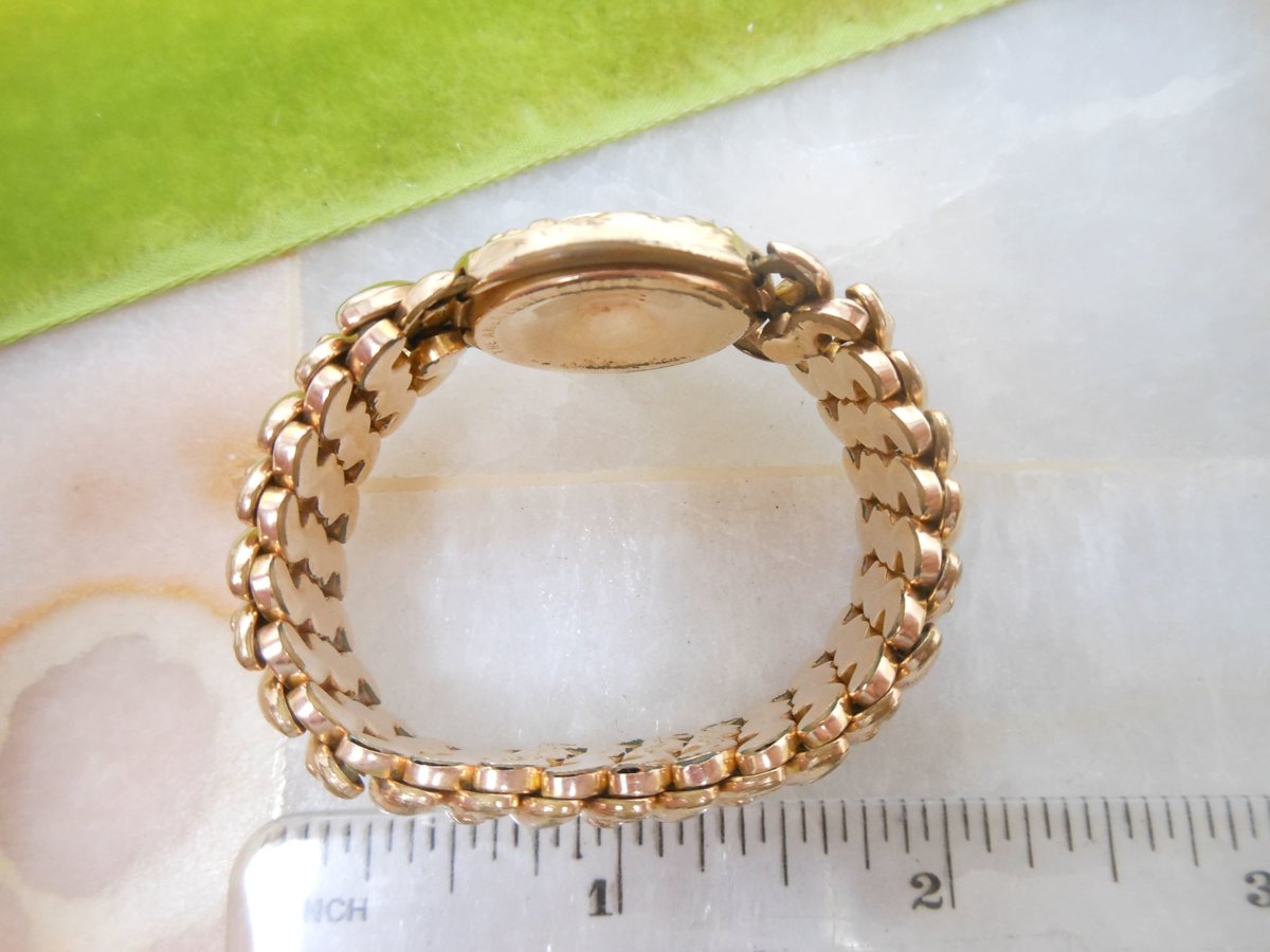 Vintage AMERICAN QUEEN Sweetheart Bracelet Expansion Gold Fill Medallion Valentine Mid Century WW1 Era 1908 Jewelry *As IS*, VivianJoel.com