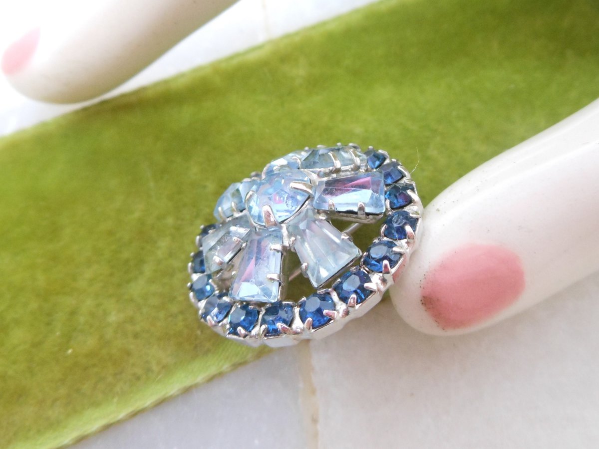 Vintage WEISS Blue Crystal Pin Rhinestone Keystone Brooch Petite Designer Mid Century Wedding Jewelry Gift, VivianJoel.com