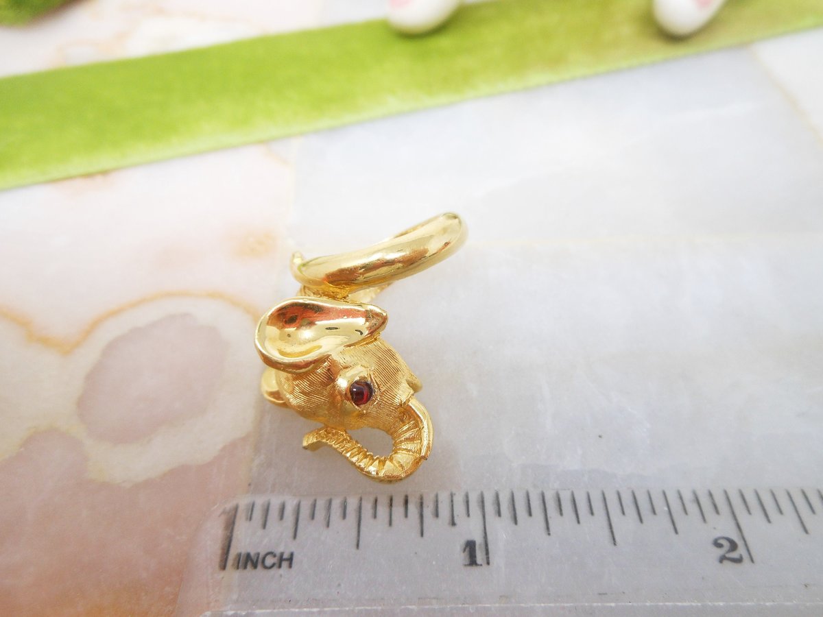 Vintage Crown TRIFARI Elephant Ring Ruby Glass Eye Gold Plate Figural Statement Costume Mid Century Designer * RARE* Jewelry, VivianJoel.com
