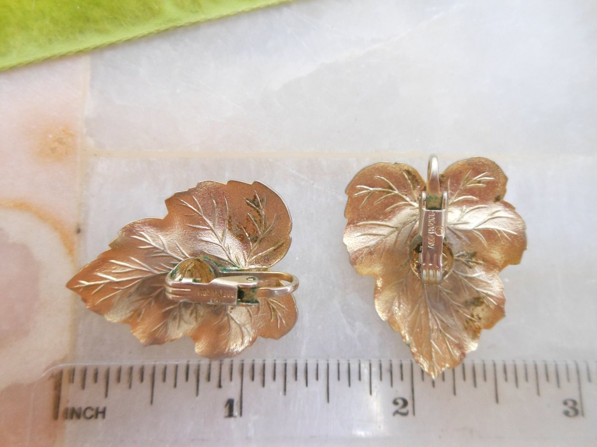 Vintage SARAH COVENTRY Set Chatelaine Sweater Scatter Brooch Earrings Pearl Leaf Chit Chat Designer Jewelry Gift Mid Century, VivianJoel.com