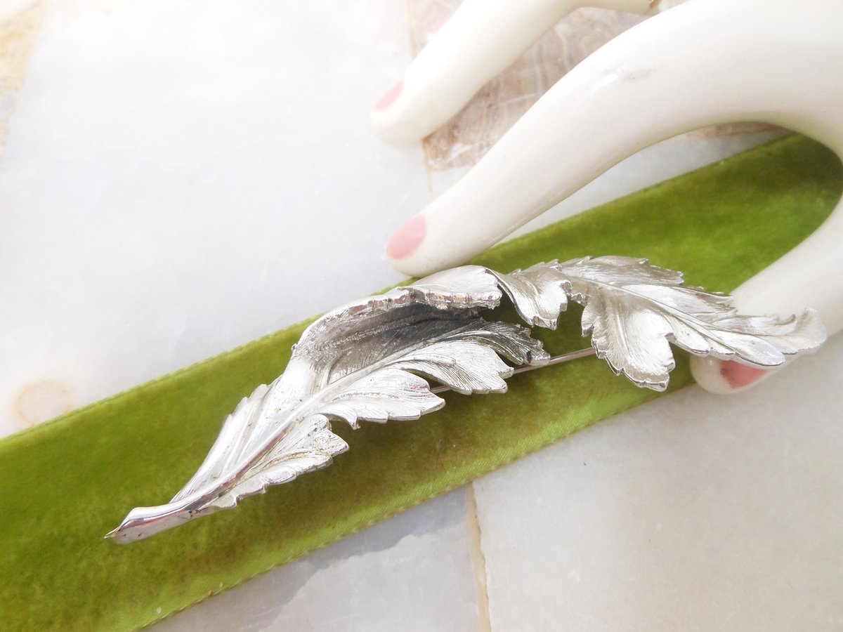 Vintage CORO Huge Textured Leaf Brooch Silvertone Ruffled Pin Designer Pegasus Classic Mid Century Jewelry Gift, VivianJoel.com